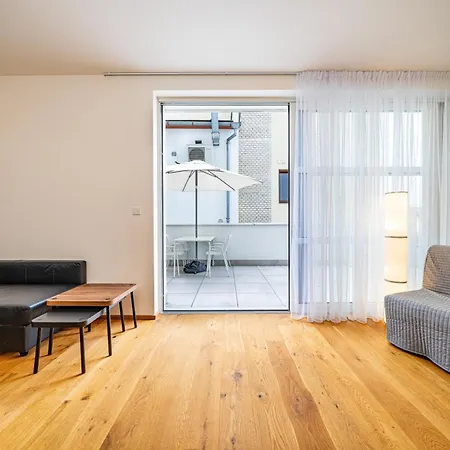 Apartament S Terasou V Srdci Luhacovic Luhačovice